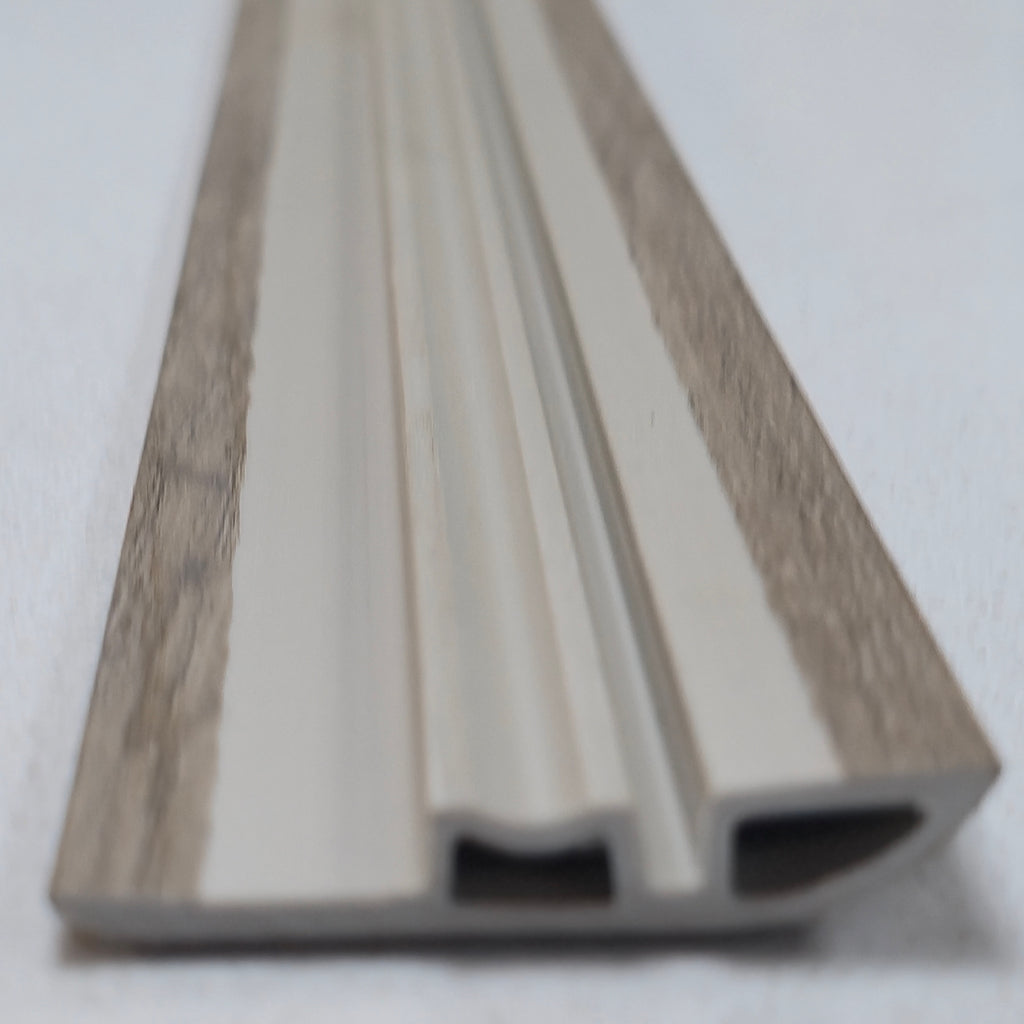 Cubrejunta desnivel R SPC SPCM-10 2.4m x 4.5cm x 0.9cm – Acabado Premium para pisos