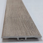 Cubrejunta T SPC SPCM-10 2.4m x 4.5cm x 0.7cm – Acabado Premium