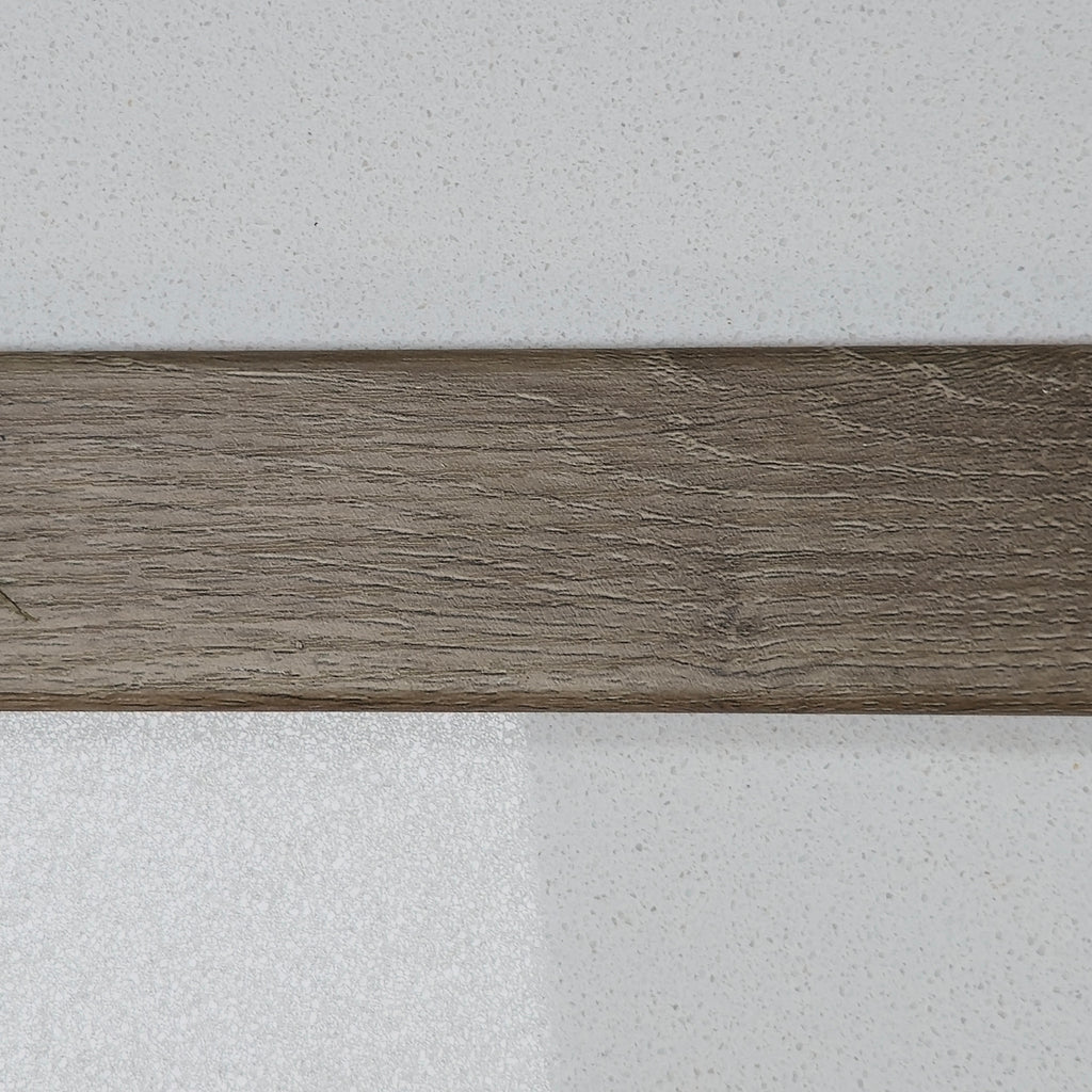 Cubrejunta T SPC SPCM-10 2.4m x 4.5cm x 0.7cm – Acabado Premium