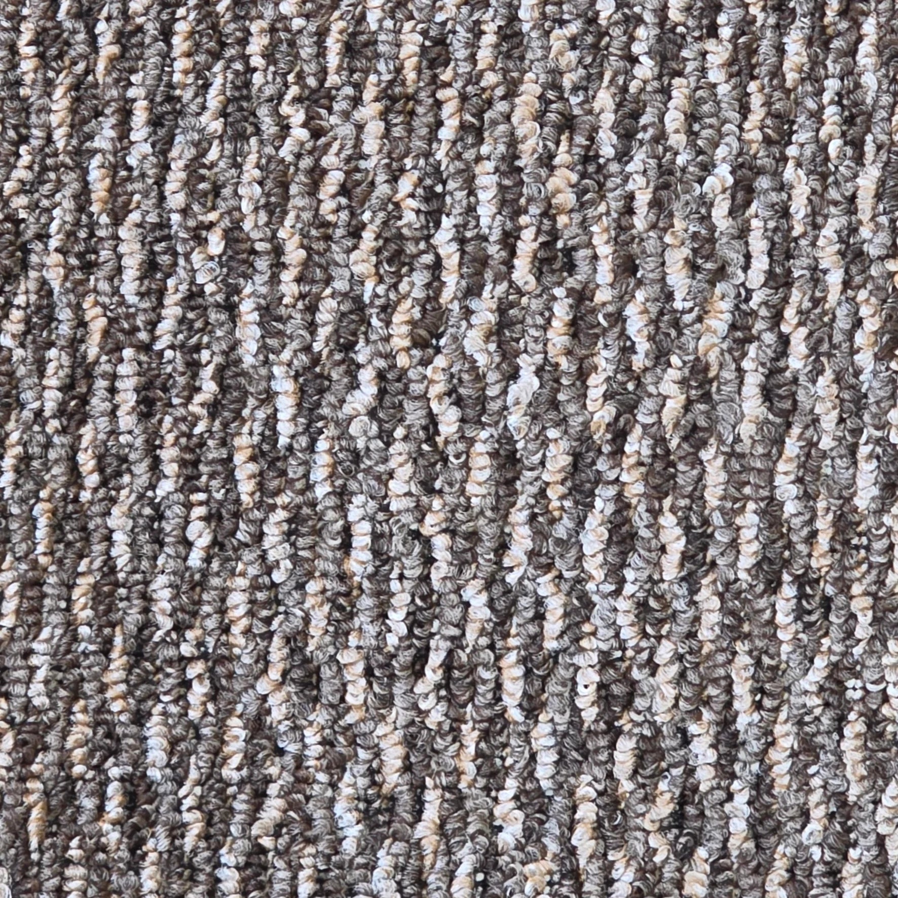 Alfombra Alto Tráfico Boucle Dubai Beige Ocre Muro a Muro - 600 gramos