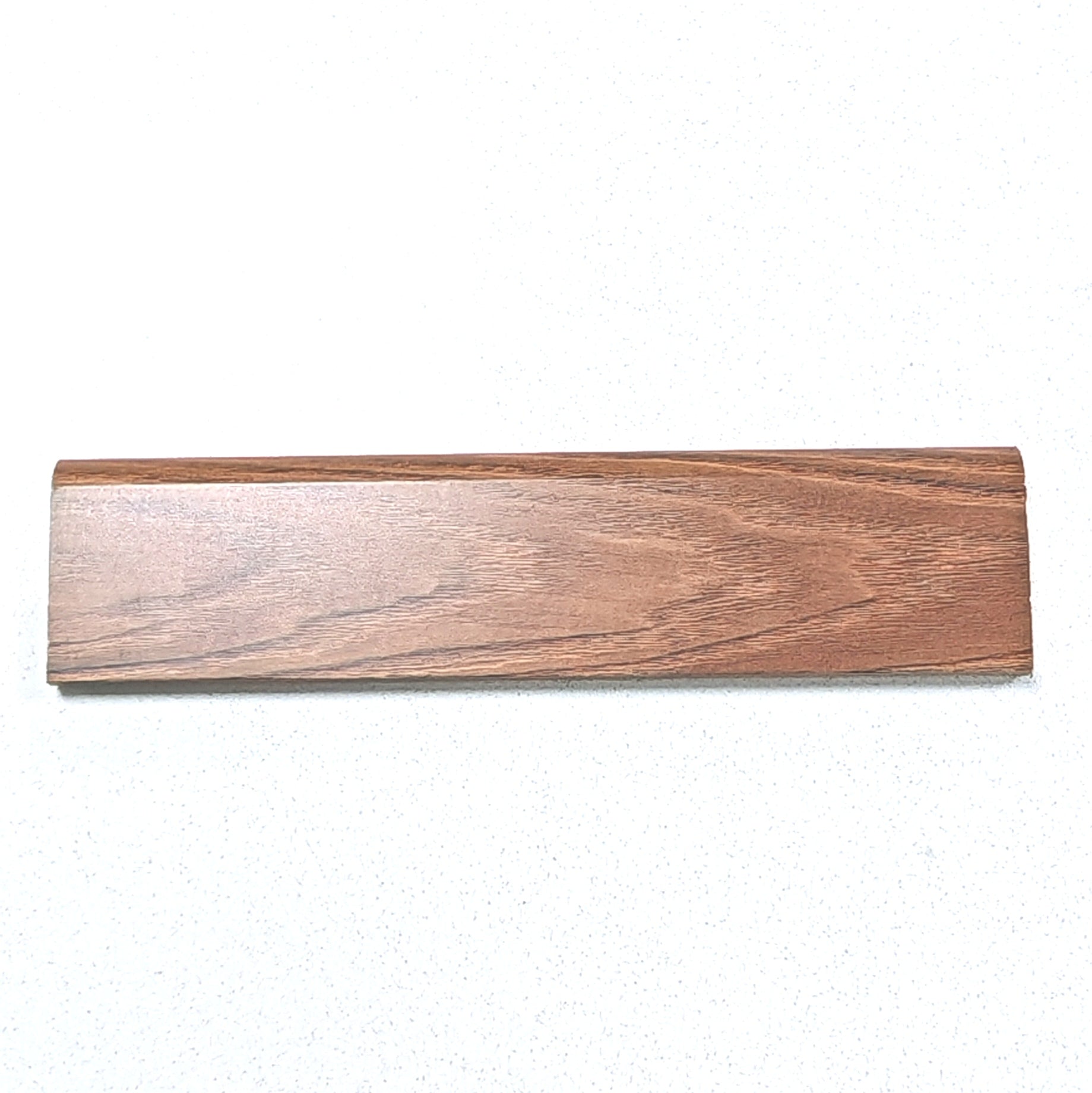 Guardapolvo MDF Laminado Veta Madera Roble Rustíco 12mm x 70mm x 2.4m
