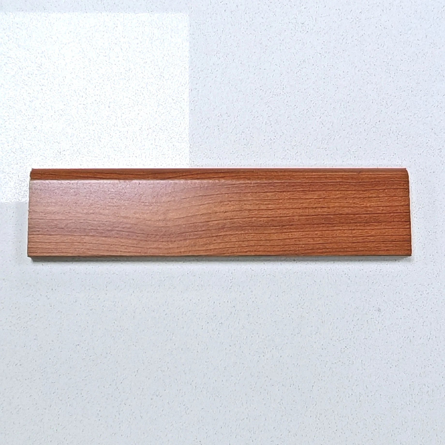 Guardapolvo MDF Laminado Veta Madera Cerezo 12mm x 70mm x 2.4m