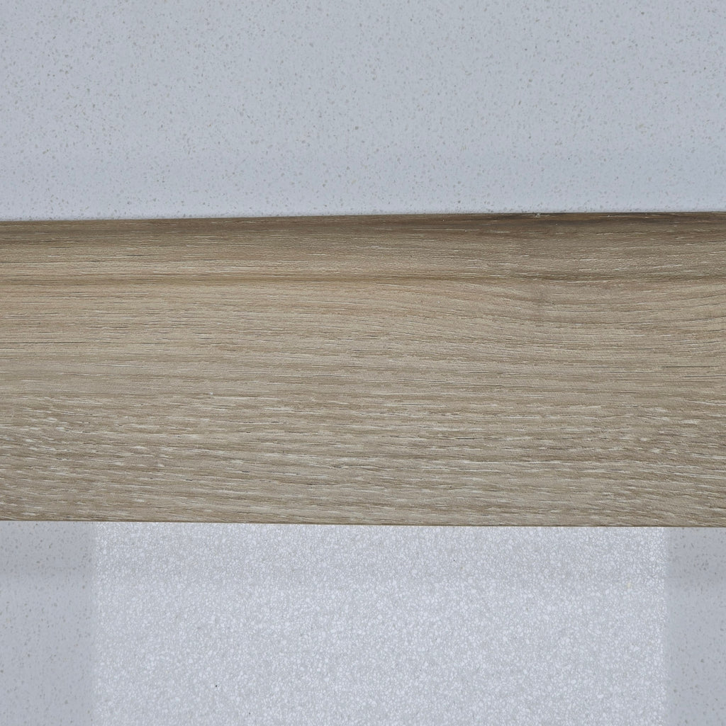 Guardapolvo SPC 6191-11 2.4m x 8cm x 1.5cm