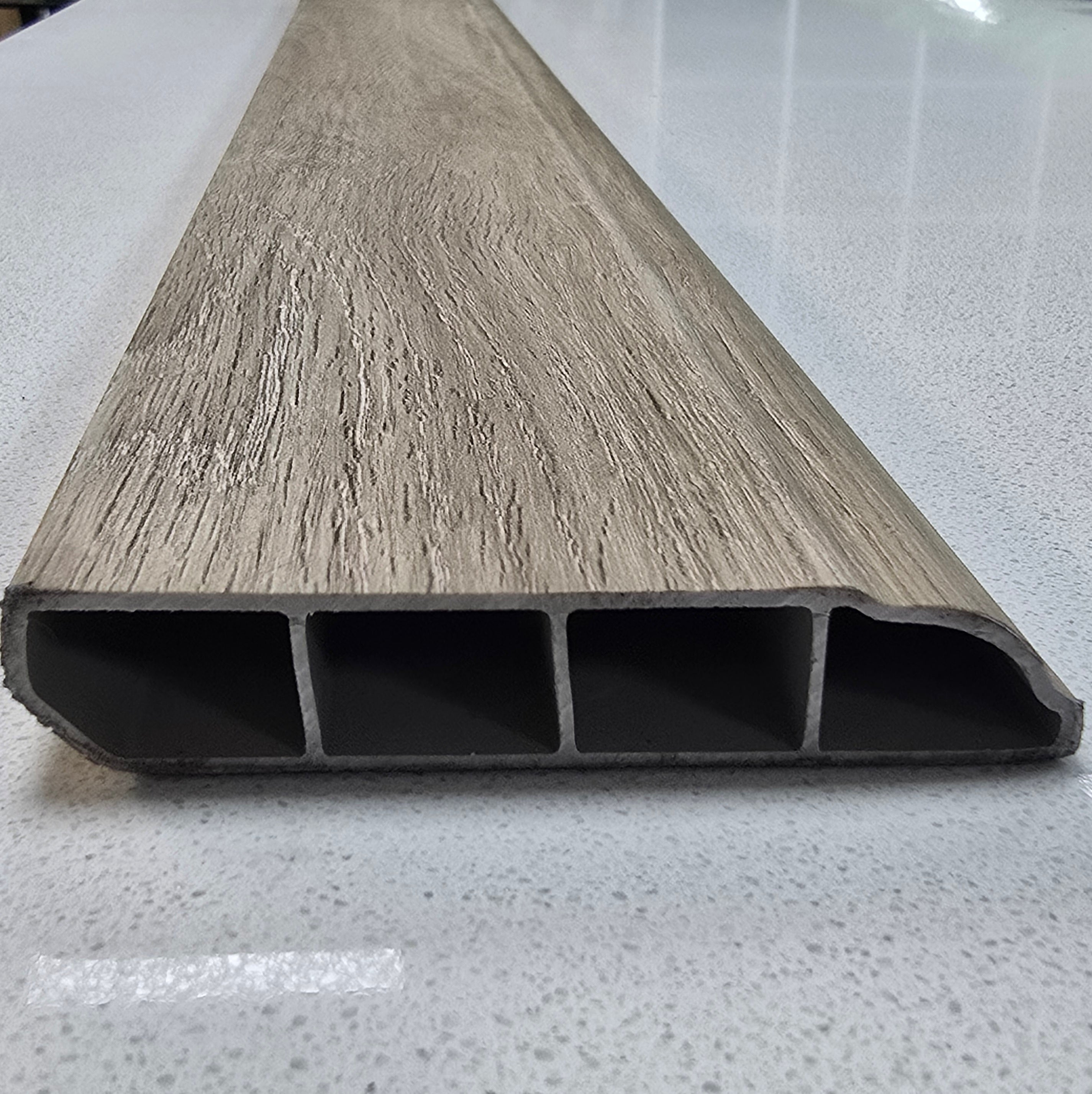 Guardapolvo SPC SPCM-01 2.4m x 8cm x 1.5cm