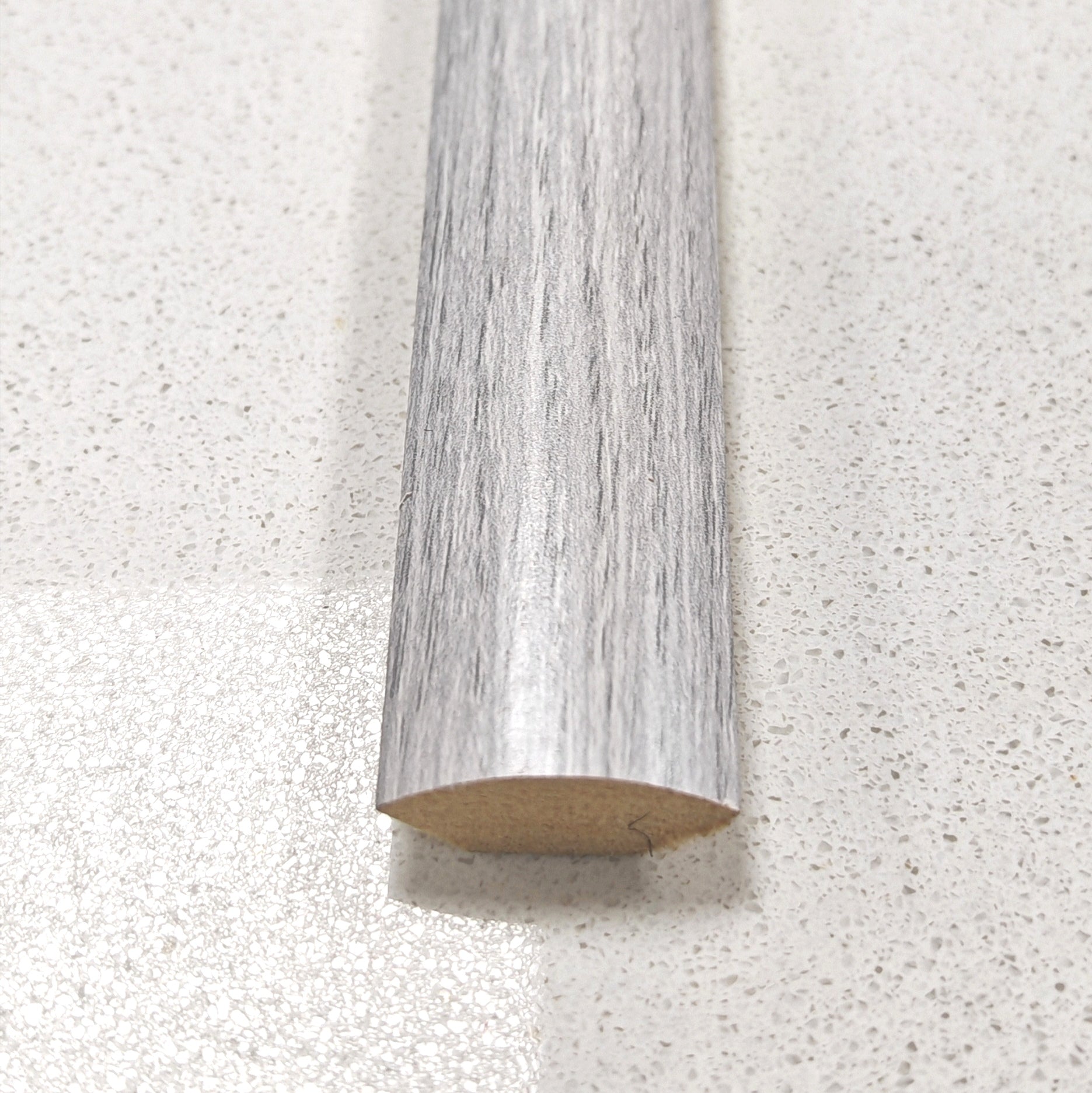 Junquillo MDF Laminado Veta Madera Evoke Concrete 20mm x 20mm x 2.4m