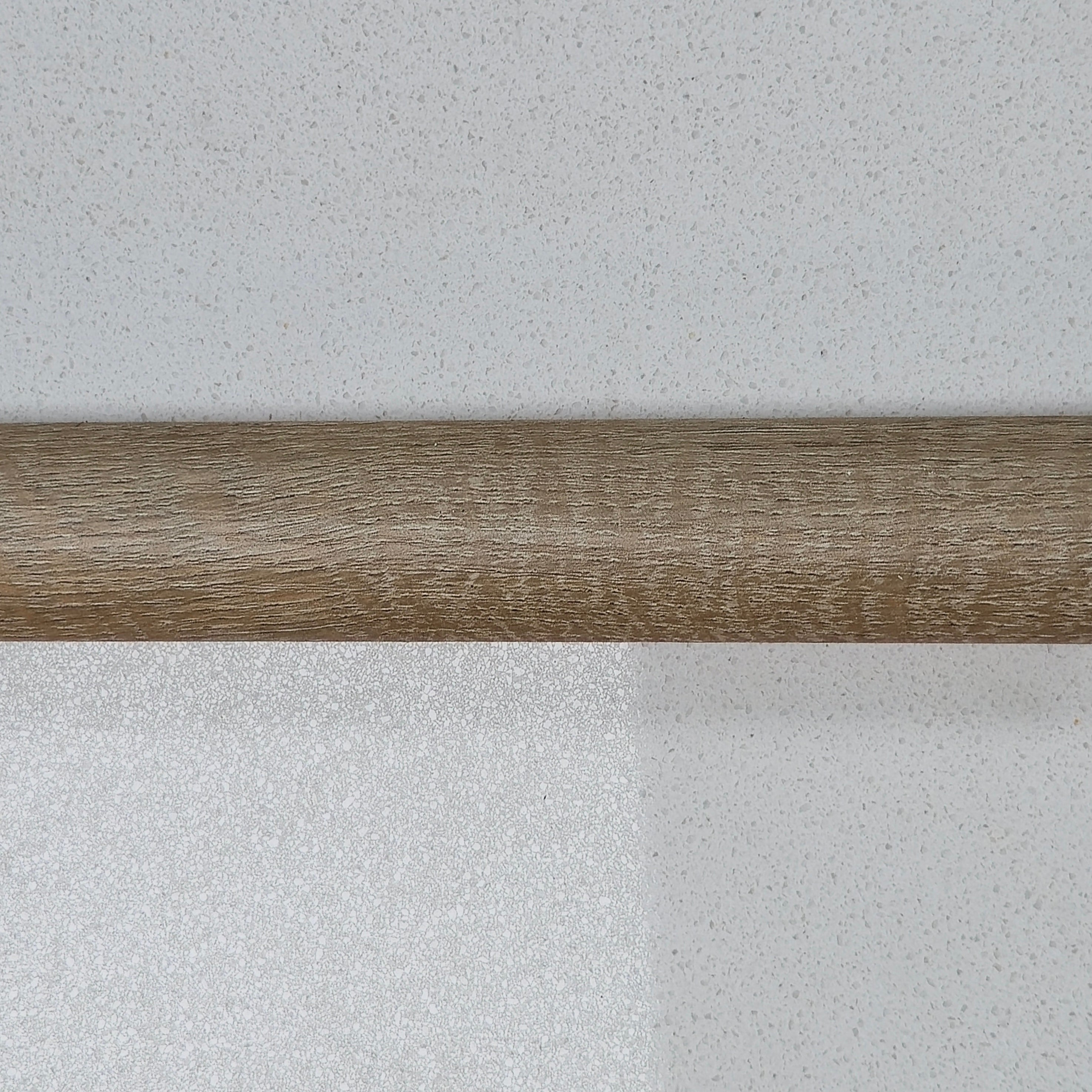 Junquillo SPC 6191-11 2.4m x 2.8cm x 1.6cm