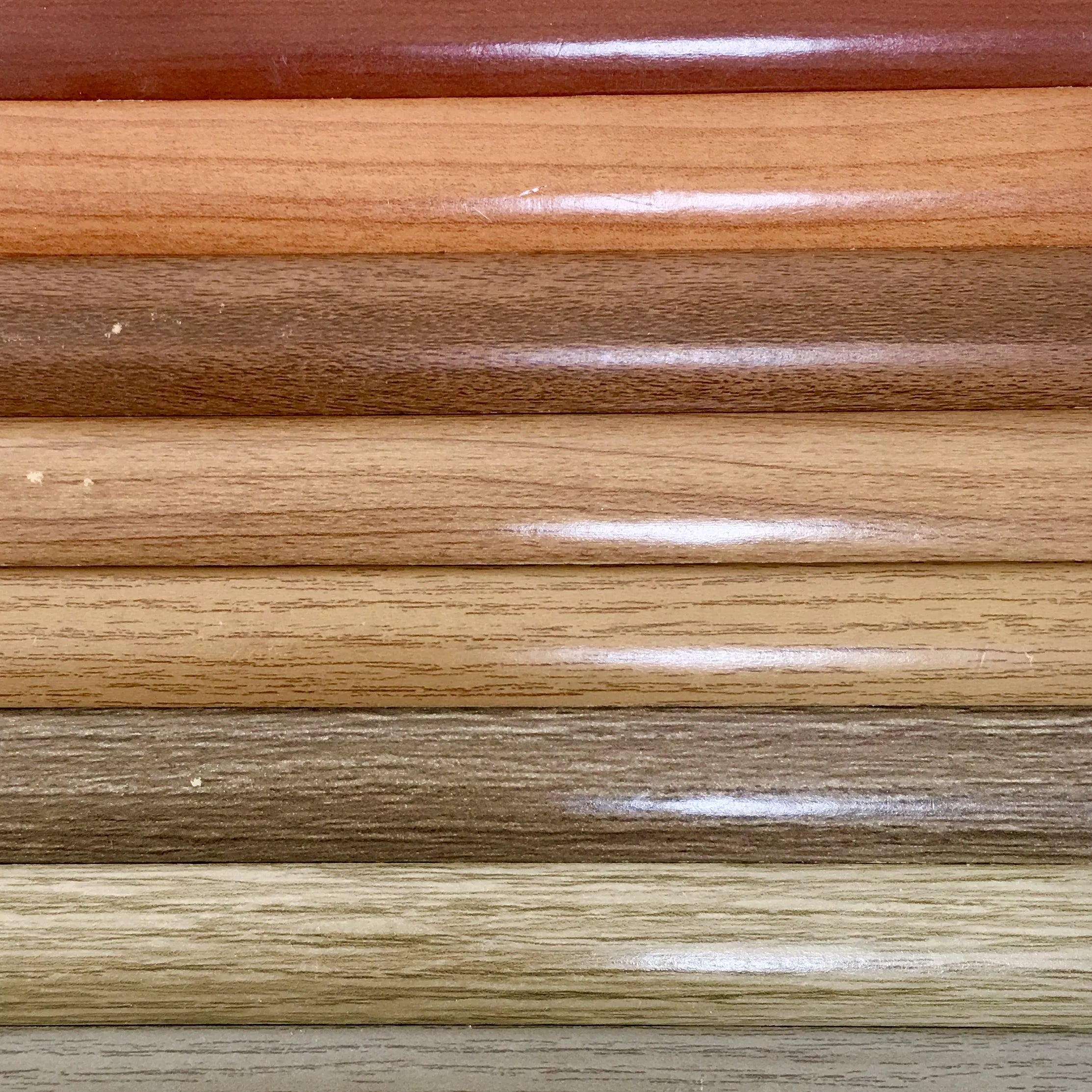 Junquillos Laminados veta madera