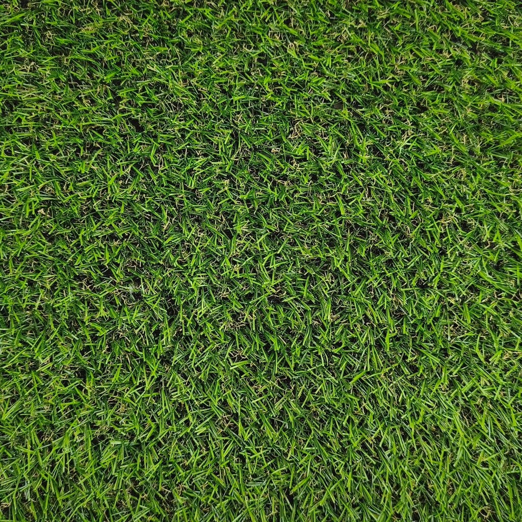 Pasto Sintético 20mm - Línea Premium - 4m de ancho