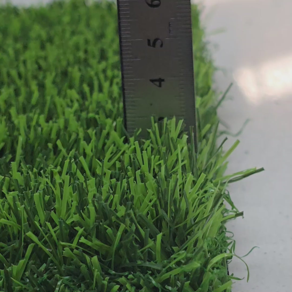 Pasto Sintético 30mm - Línea Royal Prime - PS3003LP