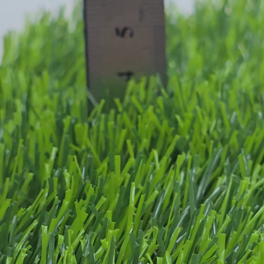 Pasto Sintético 40mm - Línea Vivo Turf - PS4002LS