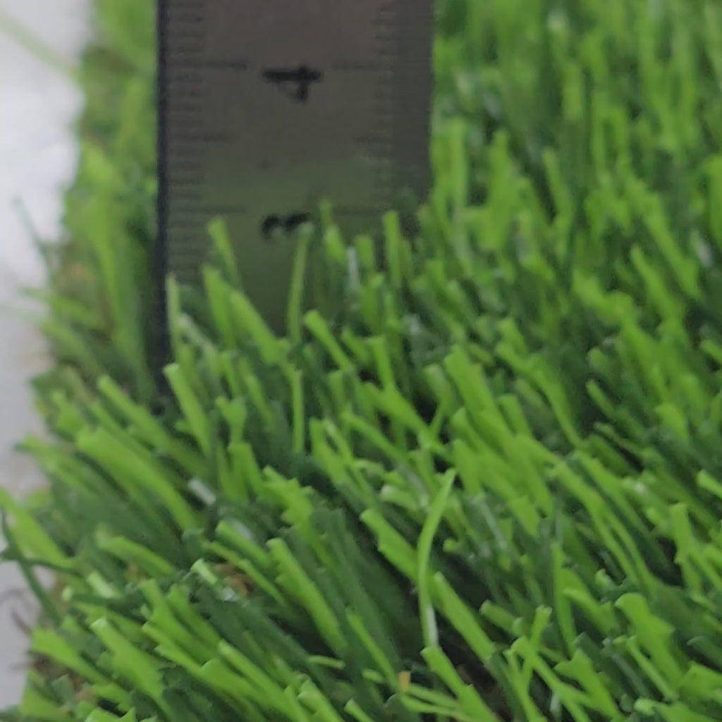 Pasto Sintético 30mm - Línea Supreme Luxury Grass - PS3004LSP